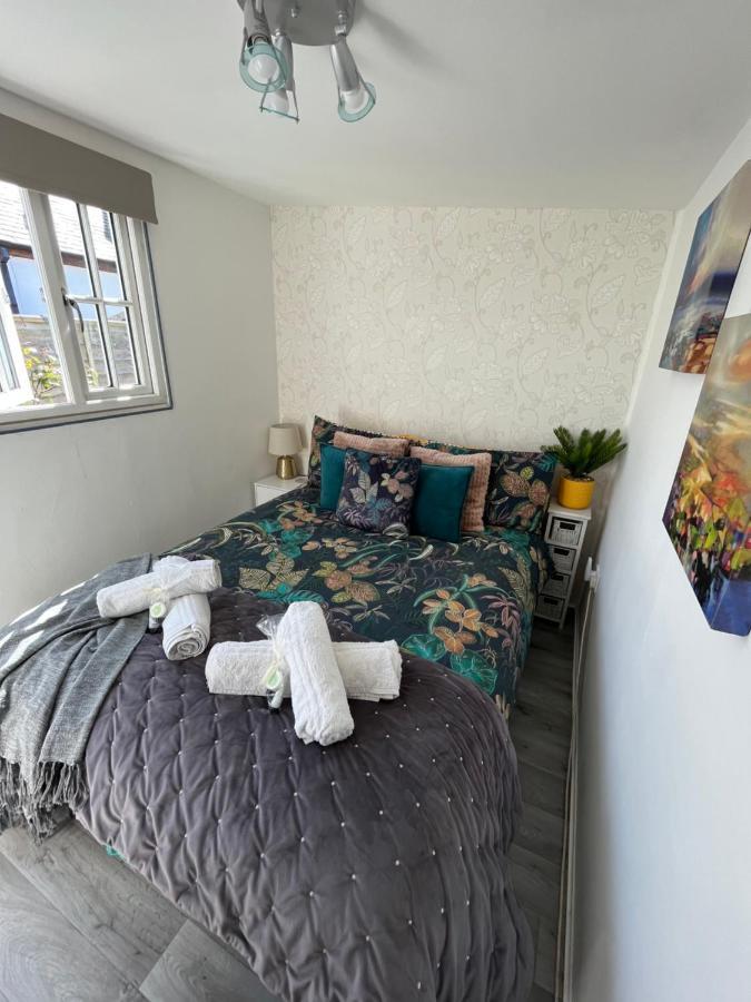 The Chuff Cabin Appartement St Just Buitenkant foto