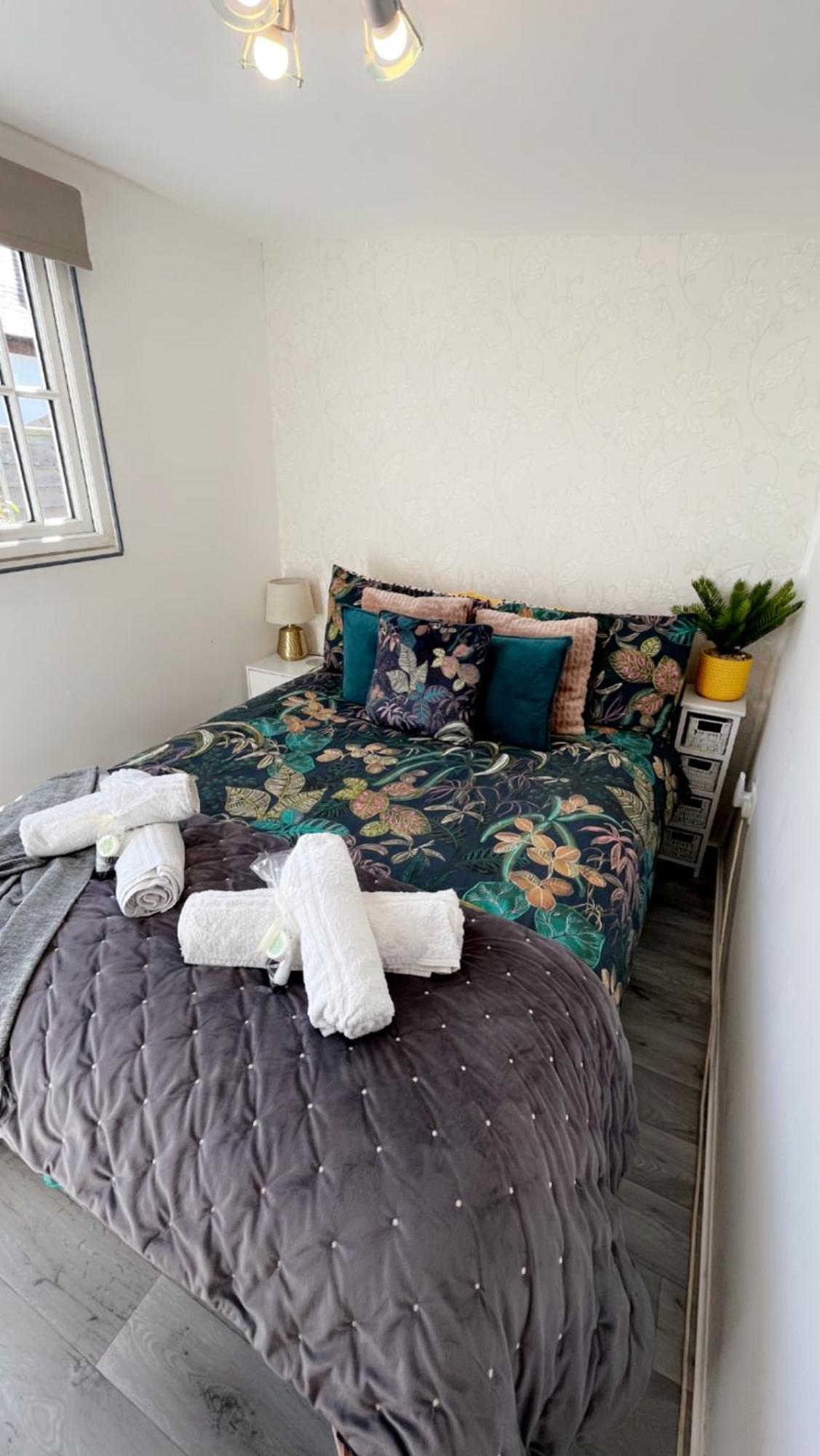 The Chuff Cabin Appartement St Just Buitenkant foto